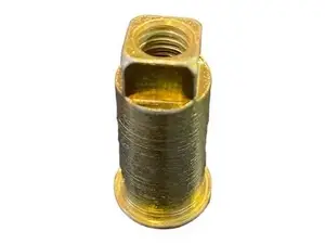 قطعة نحاس مصنعة بماكينة CNC